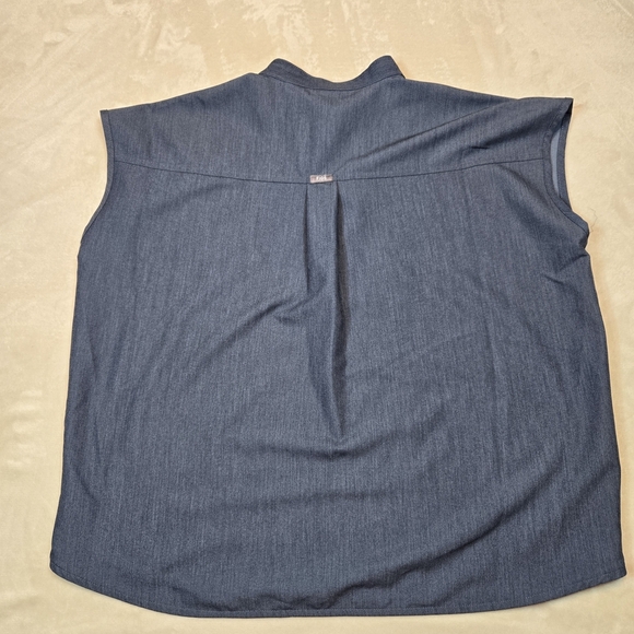 Womens Figs Nurses Sleeveless Top - Picture 2 of 7